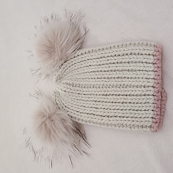Super Cute Winter Hat - Picture 3 of 6